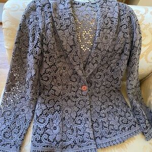 Lorena Continue suit